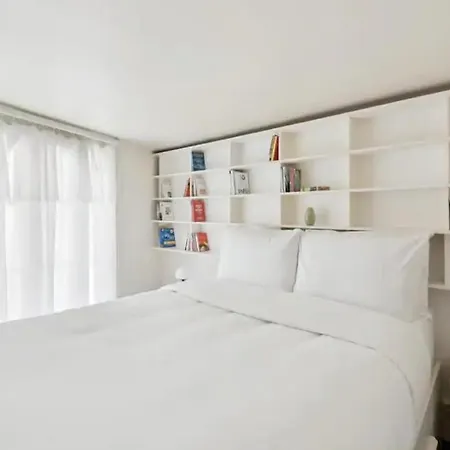 Familial Face Pantheon - 5 4p