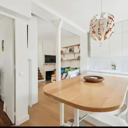 Familial Face Pantheon - 5 4p アパート