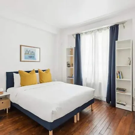 Familial Face Pantheon - 5 4p パリ